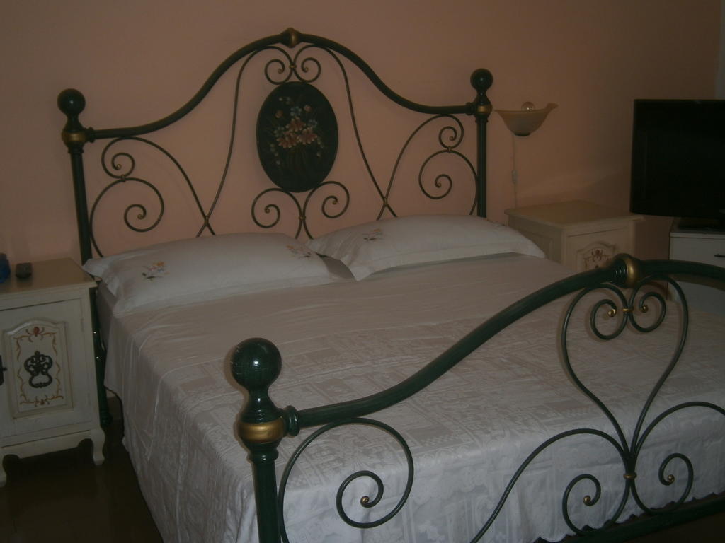 Pensione S. Antonio Ristorante Silvia Furci Siculo Room photo