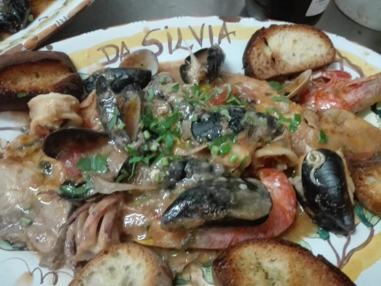 Pensione S. Antonio Ristorante Silvia Furci Siculo Exterior photo